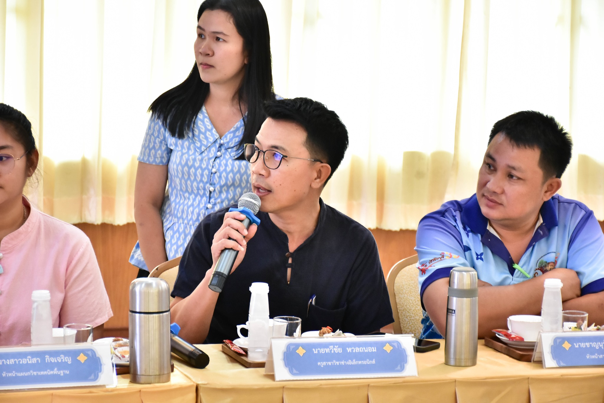 จัดประชุมคณะกรรมการภาคี 4 ฝ่ายเพื่อพิจารณาจัดซื้อหนังสือเรียนเสริมรายวิชา ประจำภาคเรียนที่ 2 ปีการศึกษา 2568