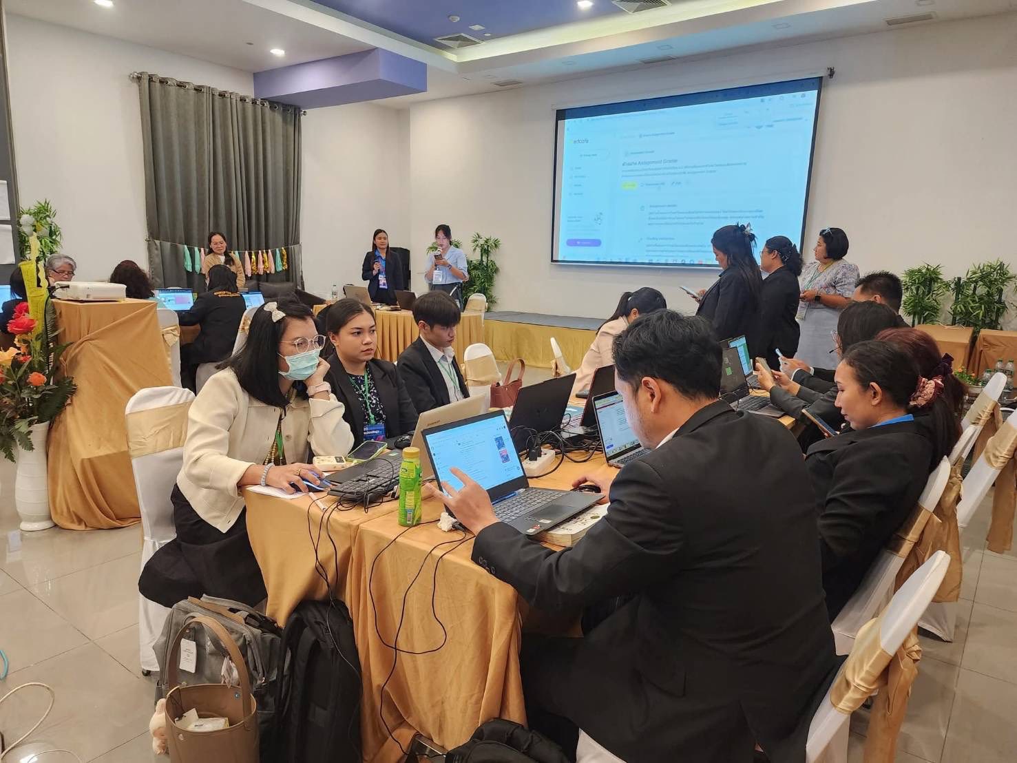 โครงการเทคโนโลยีสารสนเทศและการสื่อสาร เพื่อพัฒนาการเรียนการสอน กิจกรรม กระบวนการสร้างเครือข่ายต้นแบบONE TEACHER เขตจังหวัดภาคตะวันออก ประจำปี พ.ศ. 2568