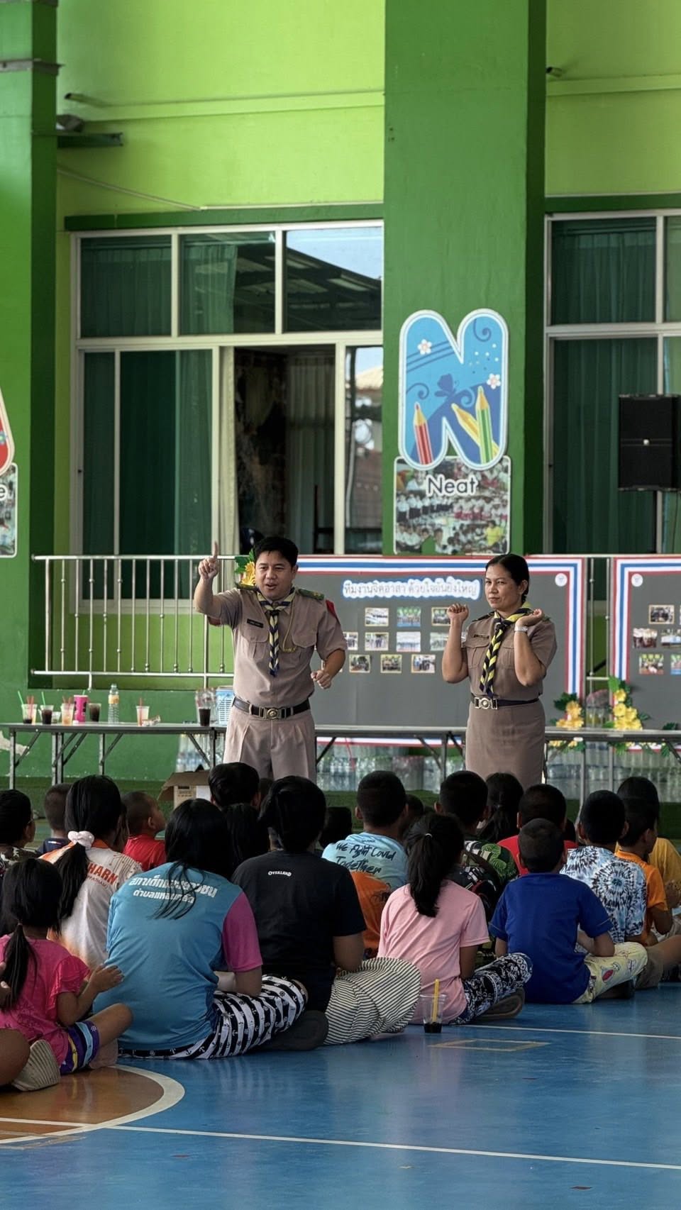 โครงการ Fix it - จิตอาสา เพื่อช่วยคลายความเครียดและความวิตกกังวลให้แก่ประชาชนที่ได้รับผลกระทบ และเข้าพักอาศัยอยู่ในศูนย์พักพิงชั่วคราว จังหวัดตราด